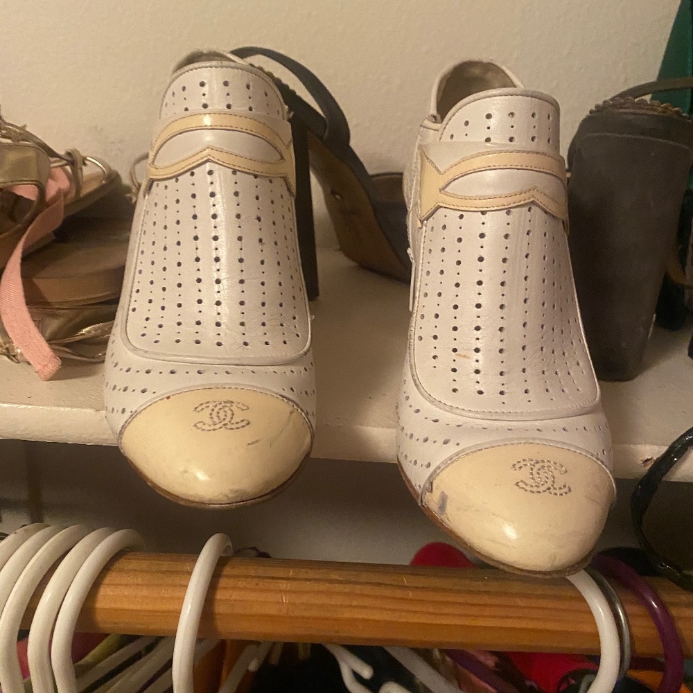 CHANEL White Vintage Booties